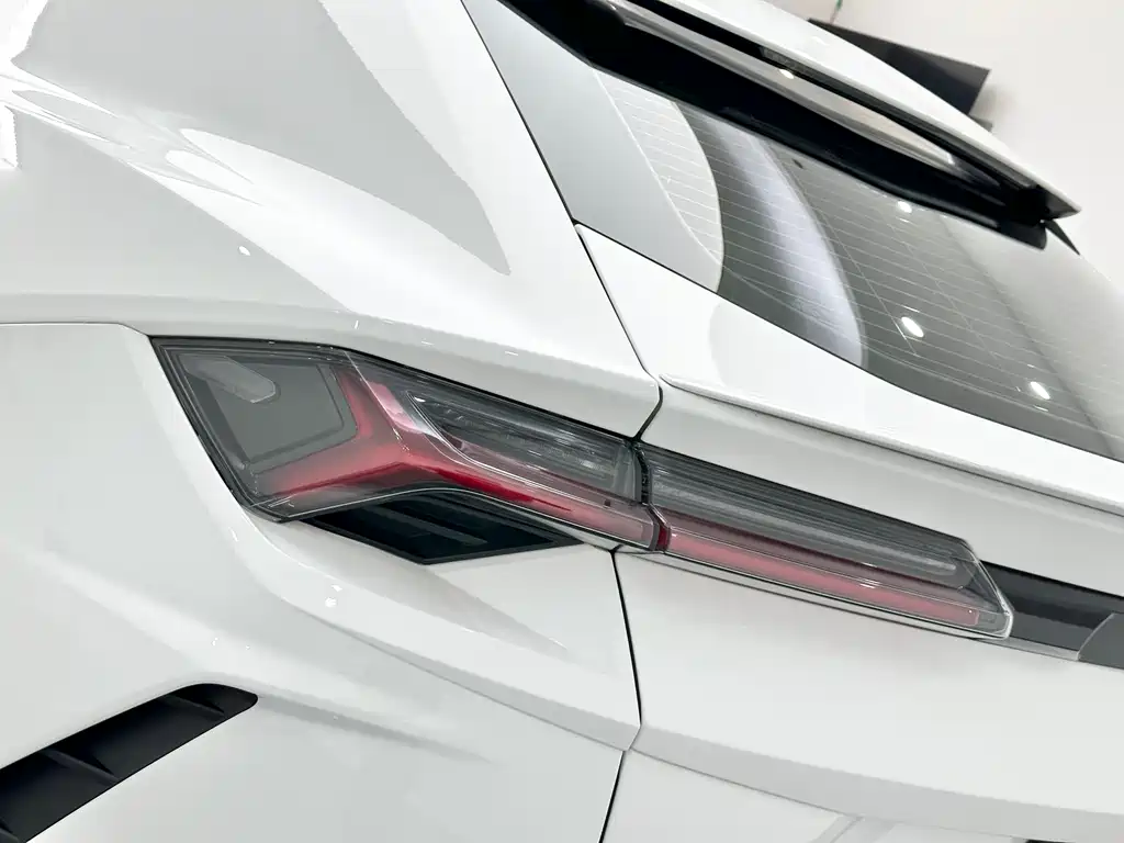 Urus 2021 4.0T V8 купить на сайте DeffCars