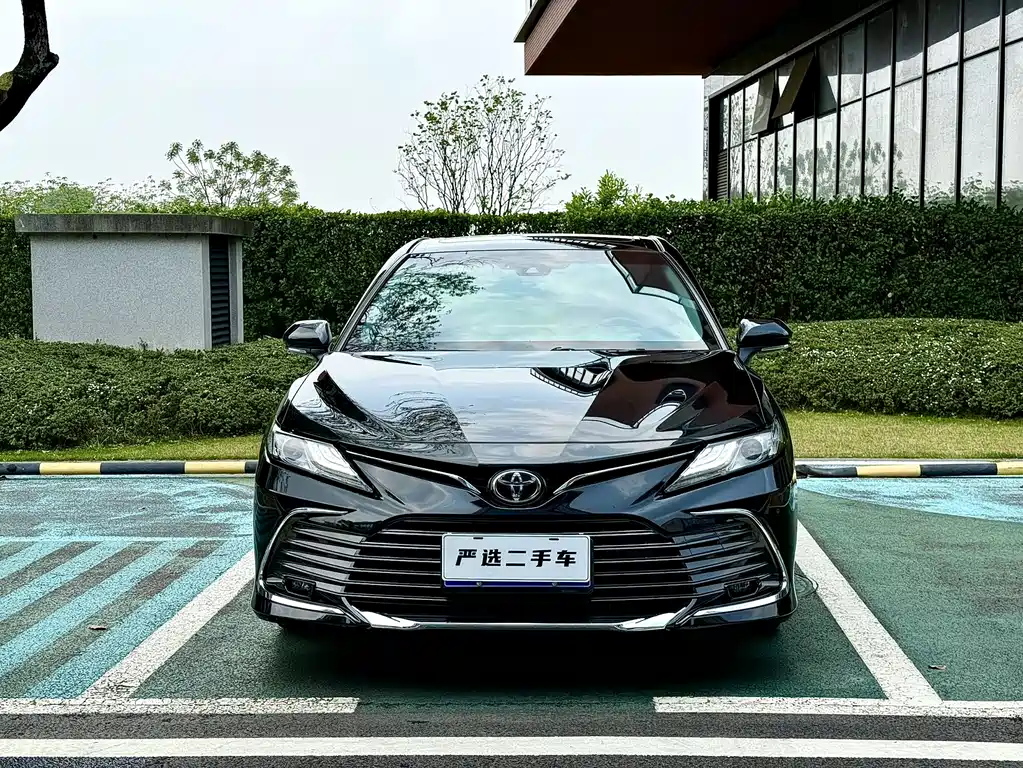 Camry 2023 2.0G Deluxe Edition купить на сайте DeffCars