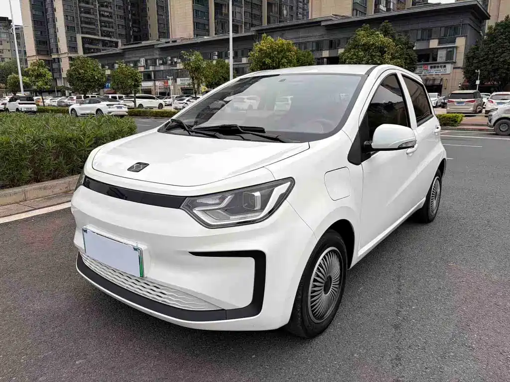 Huaxianzi 2021 model 200km classic model купить на сайте DeffCars