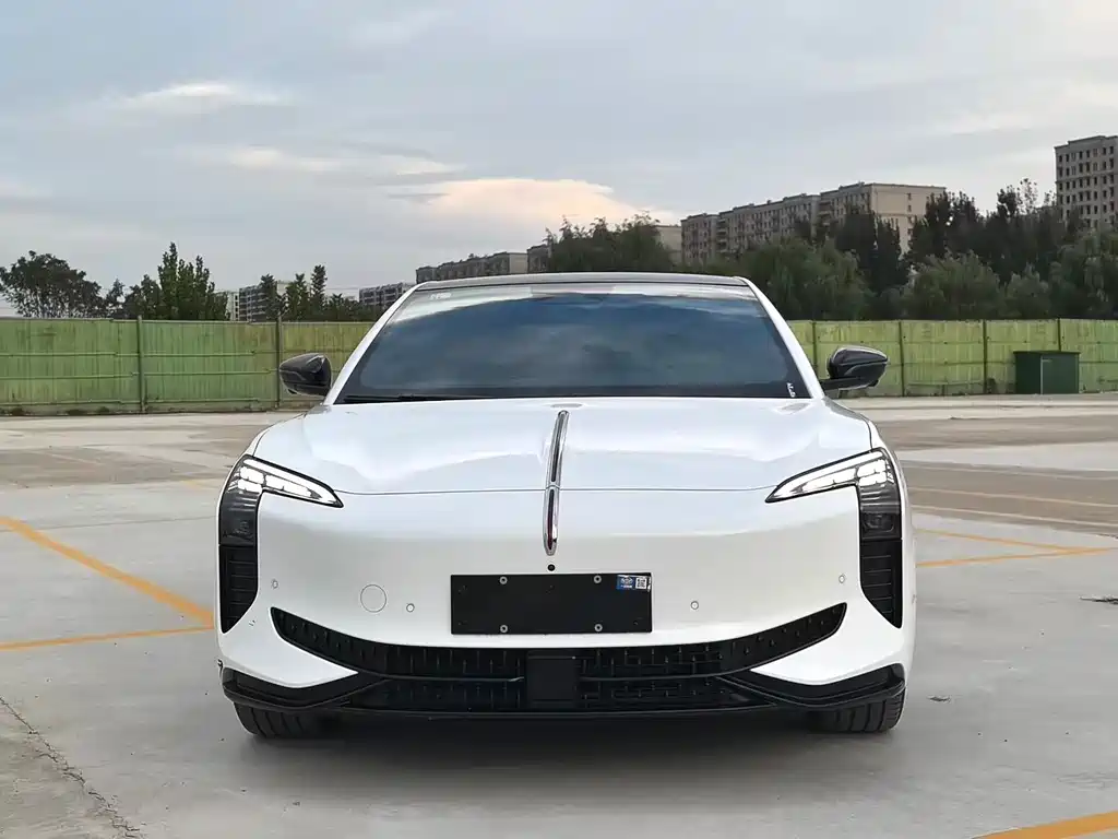 Hongqi EH7 2024 600 Pro купить на сайте DeffCars