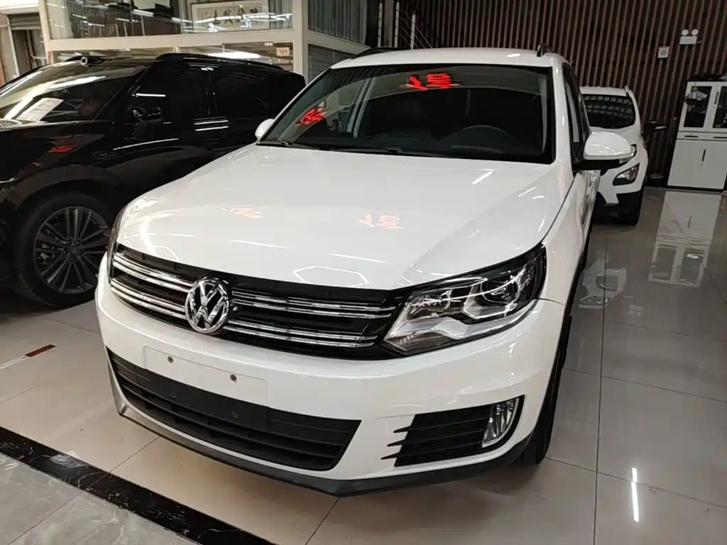 Tiguan 2016 280TSI Automatic 2WD Silk Road Style Edition купить на сайте DeffCars