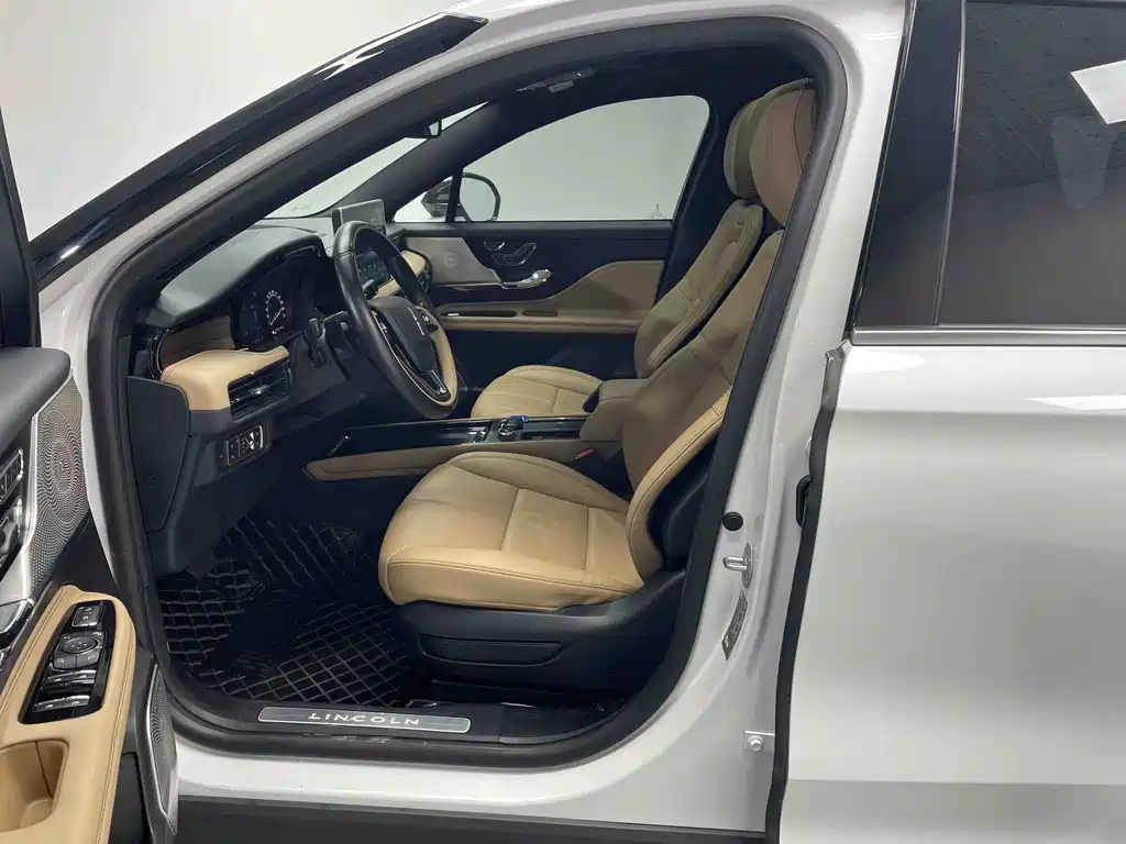 Adventurer 2021 2.0T Two-wheel drive Premium Edition купить на сайте DeffCars