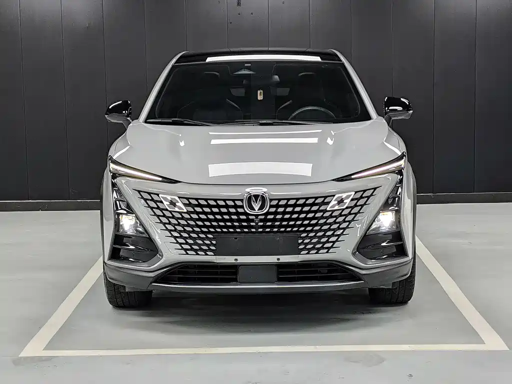 Changan UNI-T 2022 1.5T premium model купить на сайте DeffCars