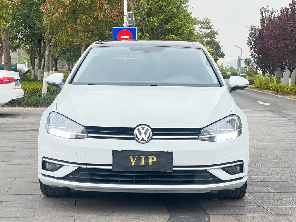 Golf 2020 280TSI DSG comfort model купить на сайте DeffCars