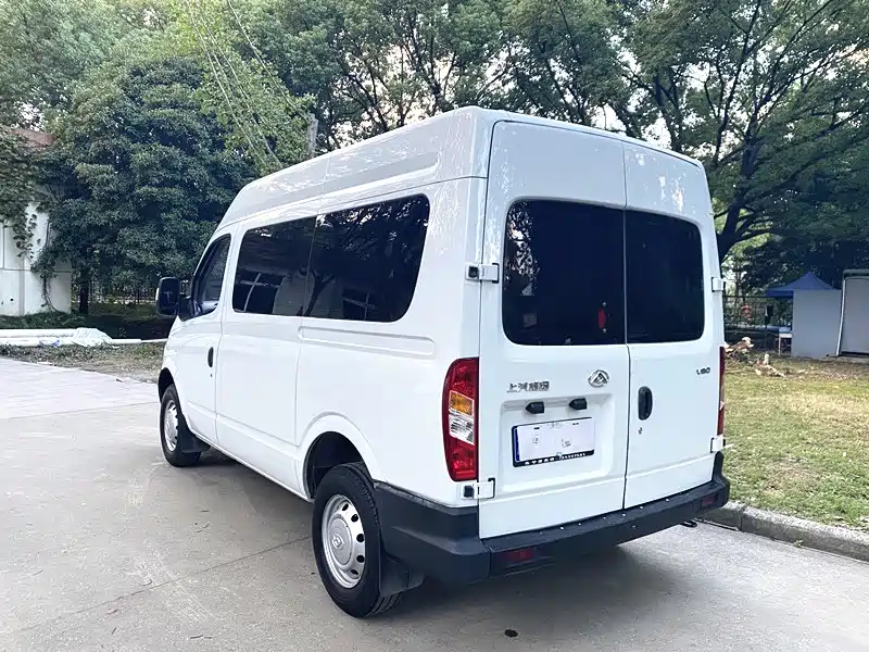 Xintu V80 2019 2.5T classic 6-speed manual Aoyuntong short-axis ultra-low roof 5/6 seats купить на сайте DeffCars