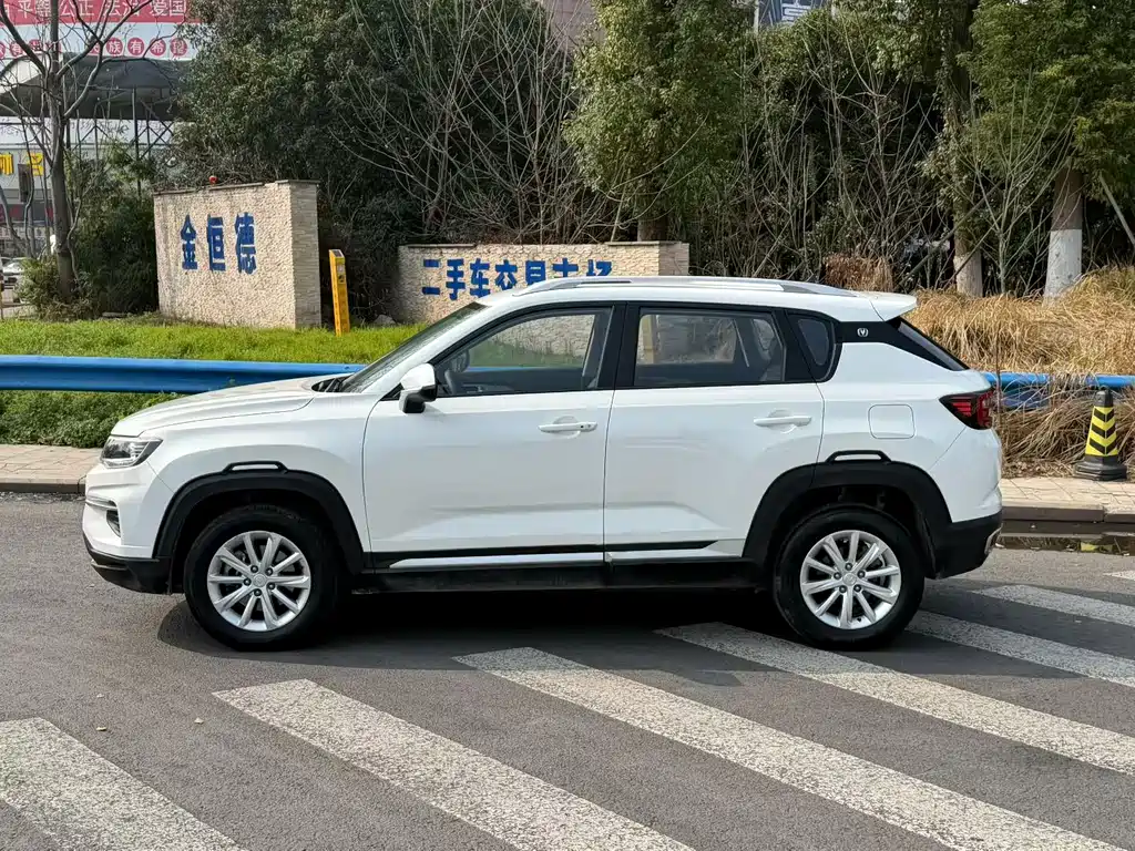 Changan CS35PLUS 2019 1.6L automatic Yuelian upgraded version купить на сайте DeffCars