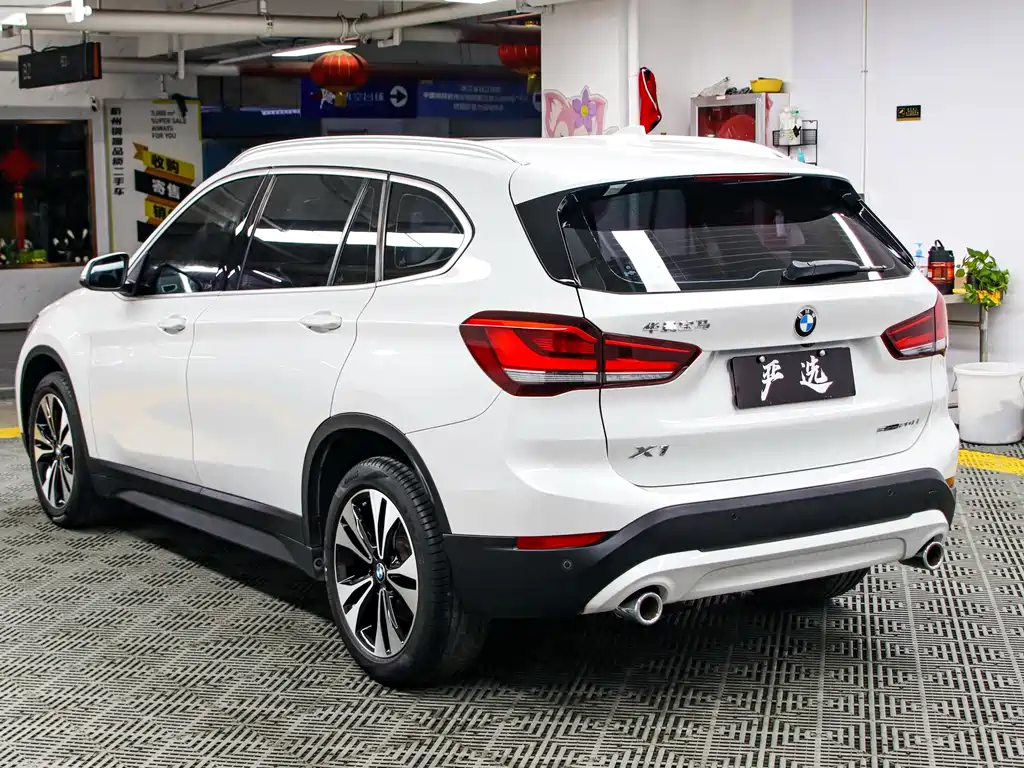 BMW X1 2022 sDrive20Li Fashion Model купить на сайте DeffCars
