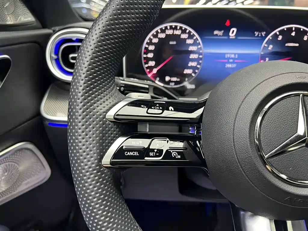 Mercedes-Benz C-Class 2023 facelift C 260 L sports version купить на сайте DeffCars