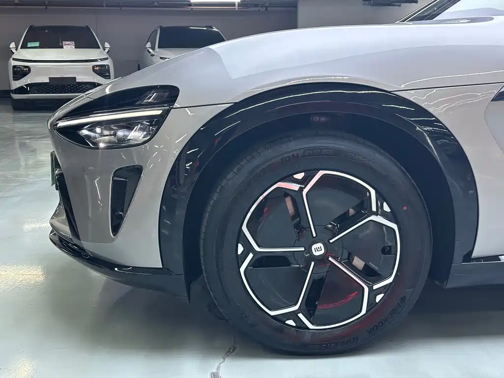 Xiaomi YU7 2025 ultra-long battery life rear-wheel drive version купить на сайте DeffCars