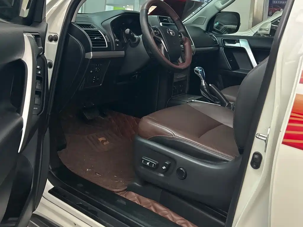 Prado 2019 3.5L automatic TX-L exclusive version with rear mounted spare tire купить на сайте DeffCars