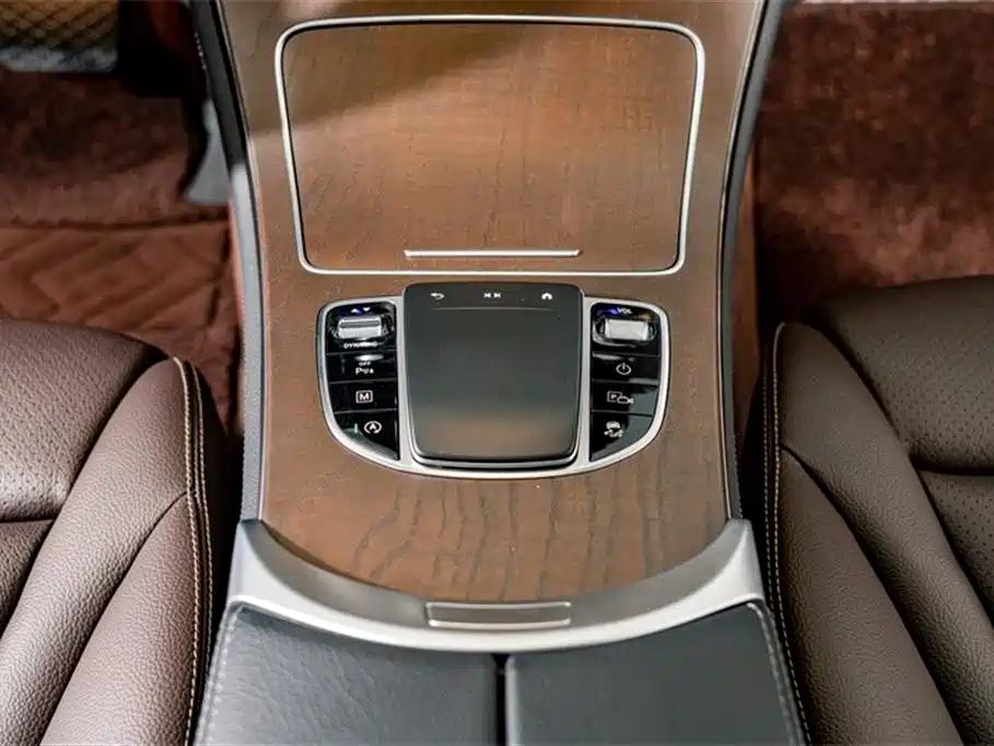 Mercedes-Benz GLC 2022 facelift GLC 300 L 4MATIC dynamic купить на сайте DeffCars