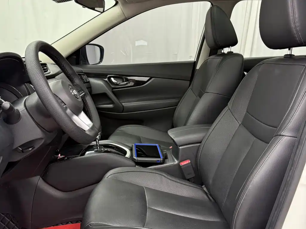 X-Trail 2022 2.0L 2WD Intelligent Link Premium Edition купить на сайте DeffCars
