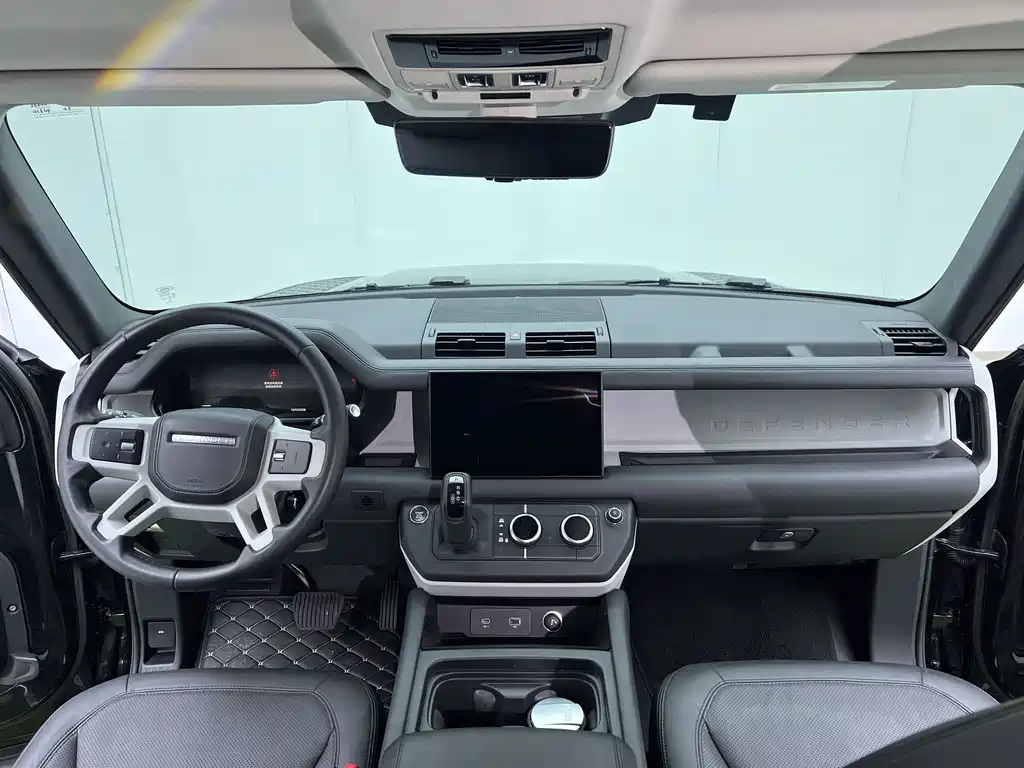 Land Rover Defender 2023 facelift 90 3.0T P400 XS купить на сайте DeffCars