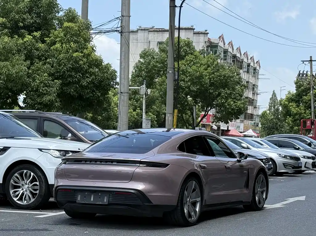 Taycan 2020 Taycan купить на сайте DeffCars