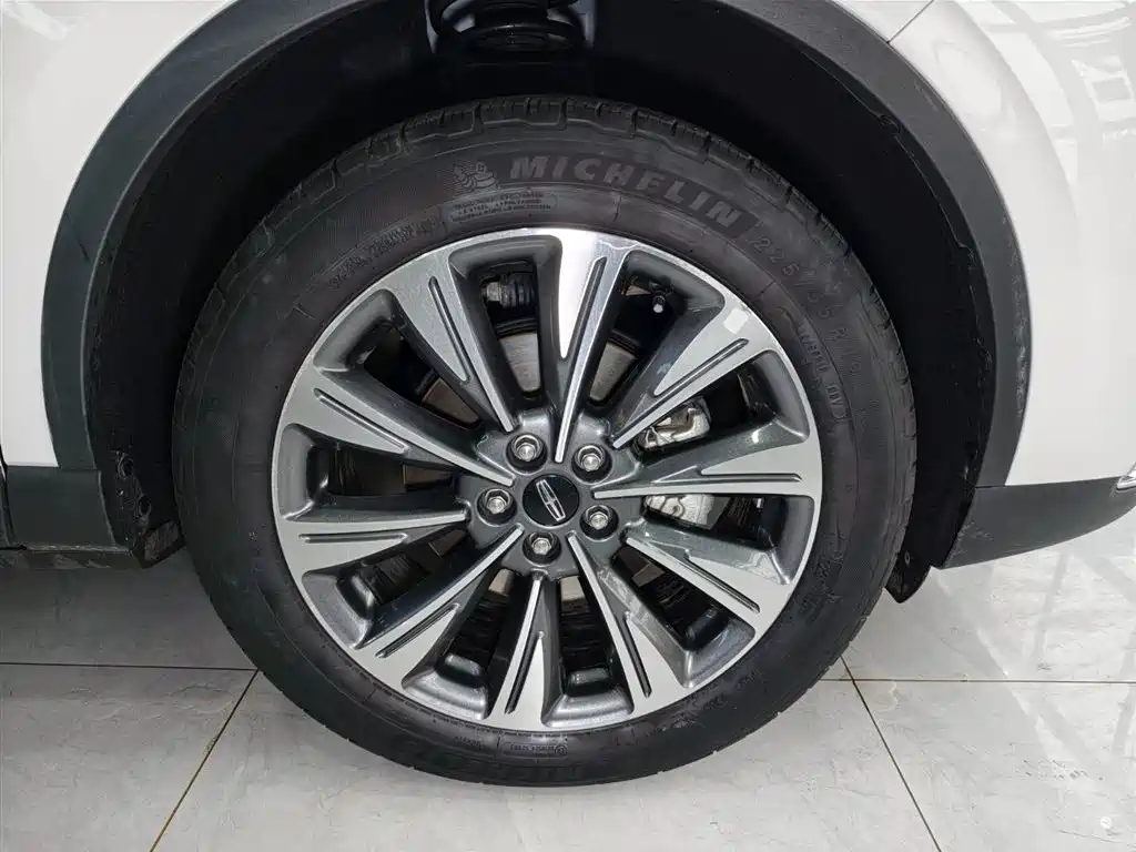 Adventurer 2022 2.0T Two-wheel drive Premium Edition купить на сайте DeffCars
