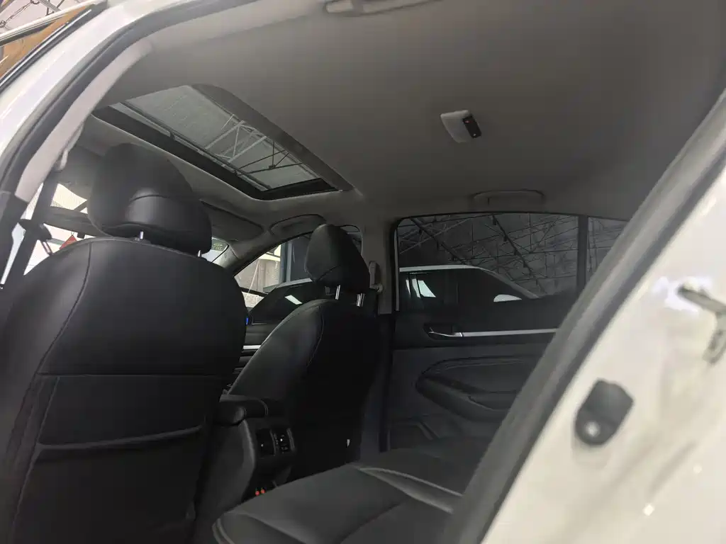 Teana 2024 2.0L XE True Heart Edition купить на сайте DeffCars