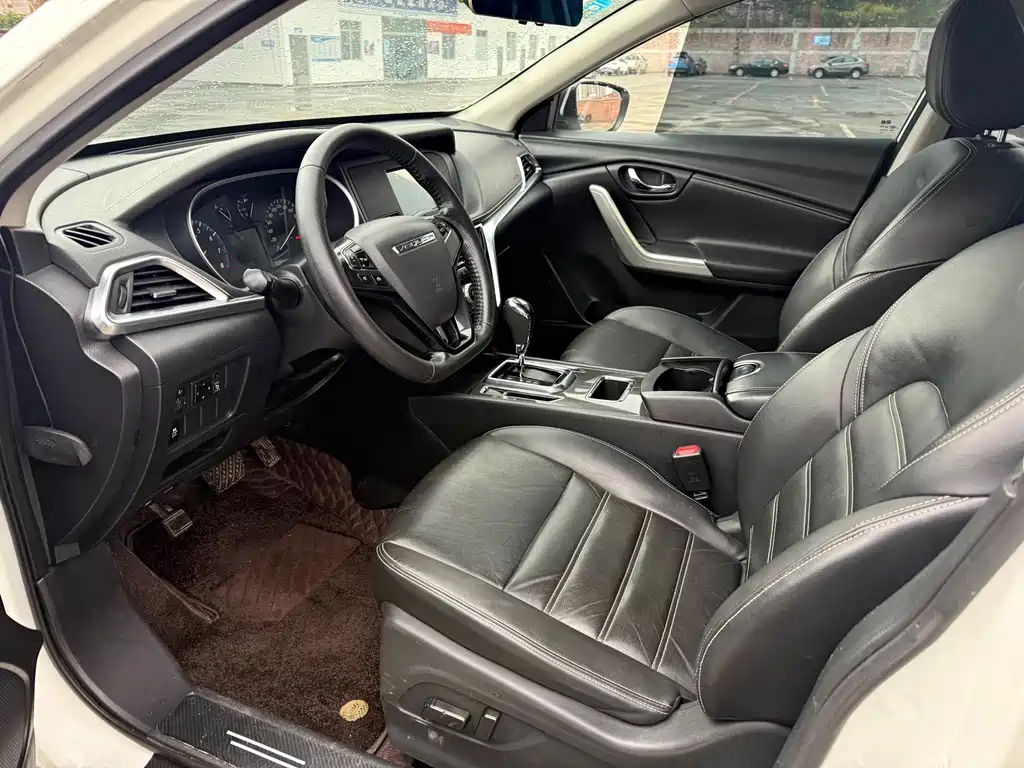 Venucia T90 2017 2.0L CVT Smart Edition купить на сайте DeffCars