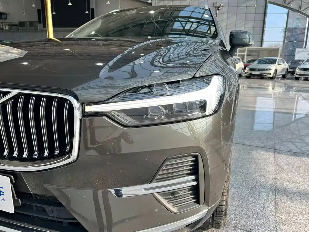 Volvo XC60 plug-in hybrid 2022 T8 plug-in hybrid four-wheel drive Zhiyuan luxury version купить на сайте DeffCars