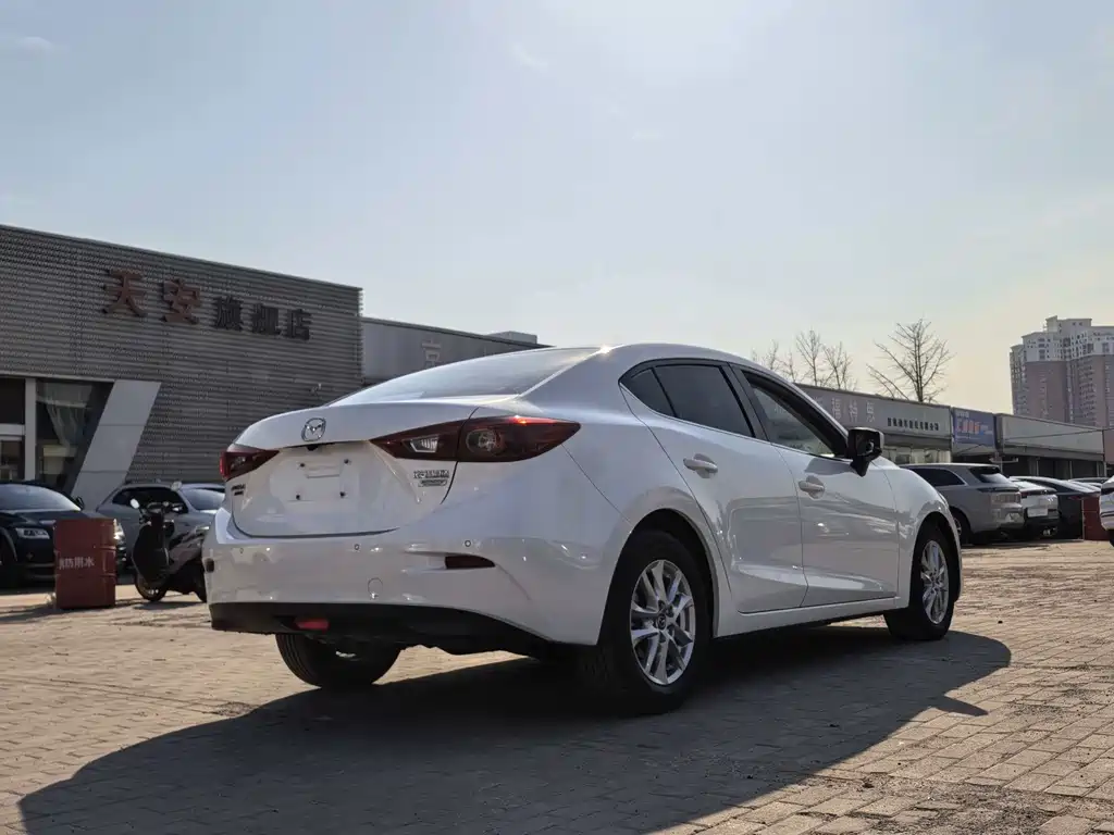 Mazda3 Angkesela 2019 Cloud Control Edition Sedan 1.5L Automatic Luxury Type National V купить на сайте DeffCars
