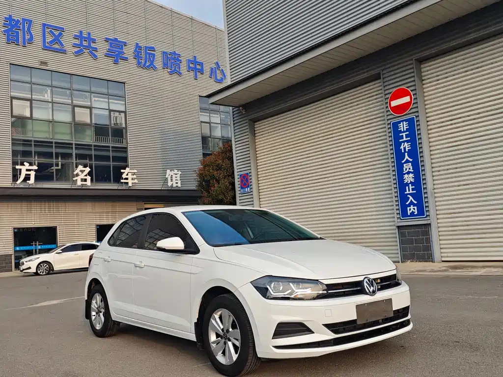 Polo 2023 facelift Plus 1.5L automatic indulgence version купить на сайте DeffCars