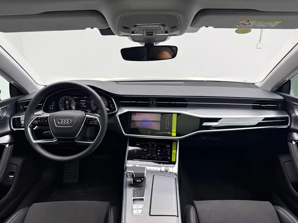 Audi A7L 2025 45 TFSI luxury model купить на сайте DeffCars