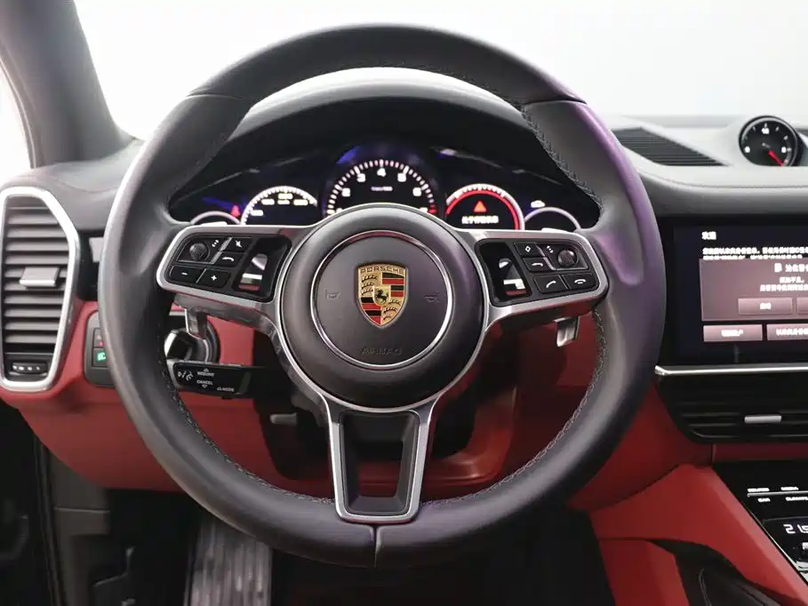 Cayenne 2023 Cayenne 3.0T Platinum Edition купить на сайте DeffCars