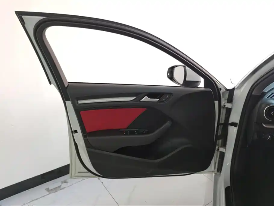 Audi A3 2019 Sportback 35 TFSI Enterprising National VI купить на сайте DeffCars