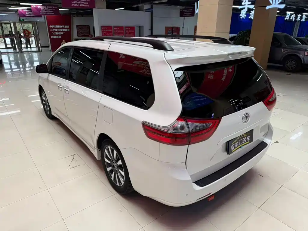 SIENNA 2015 3.5L 2WD LE купить на сайте DeffCars