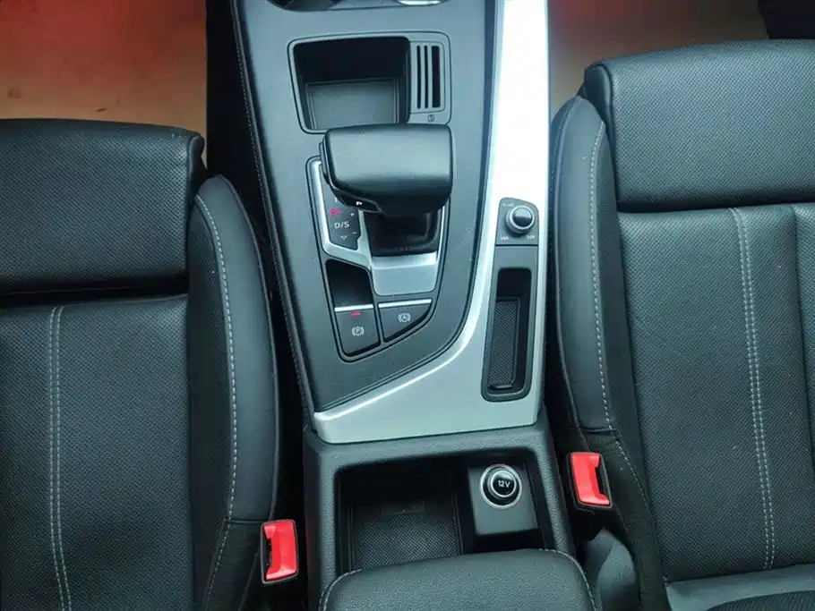 Audi A4L 2022 40 TFSI luxury and dynamic model купить на сайте DeffCars