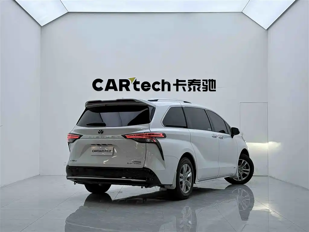 SIENNA 2024 2.5L hybrid four-wheel drive premium version купить на сайте DeffCars