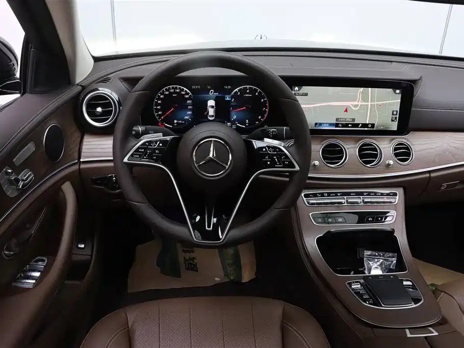 Mercedes-Benz E-Class 2021 facelift E 300 L fashionable model купить на сайте DeffCars