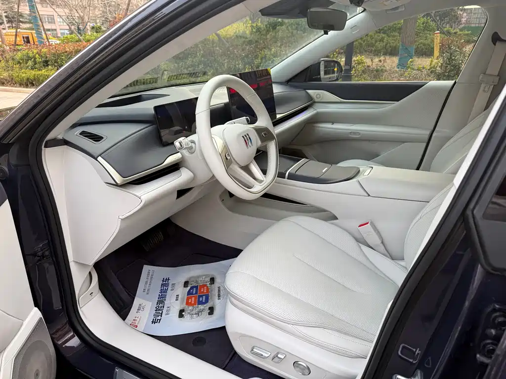 Buick Zhijing L7 2025 Aivia купить на сайте DeffCars
