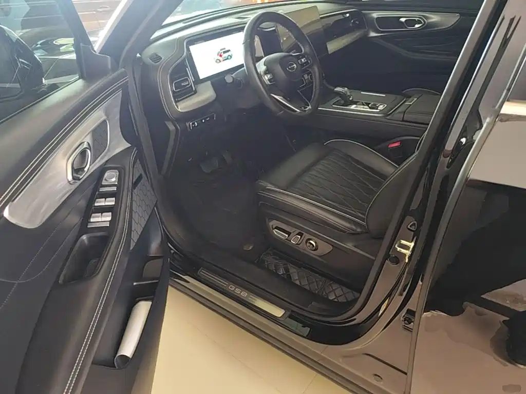 Trumpchi GS8 2022 Pilot Series 2.0TGDI 2WD Luxury Connected Edition (seven seats) купить на сайте DeffCars