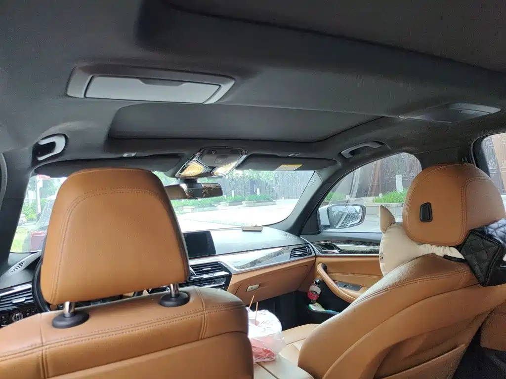 BMW 5 Series 2018 530Li Leading M Sports Package купить на сайте DeffCars