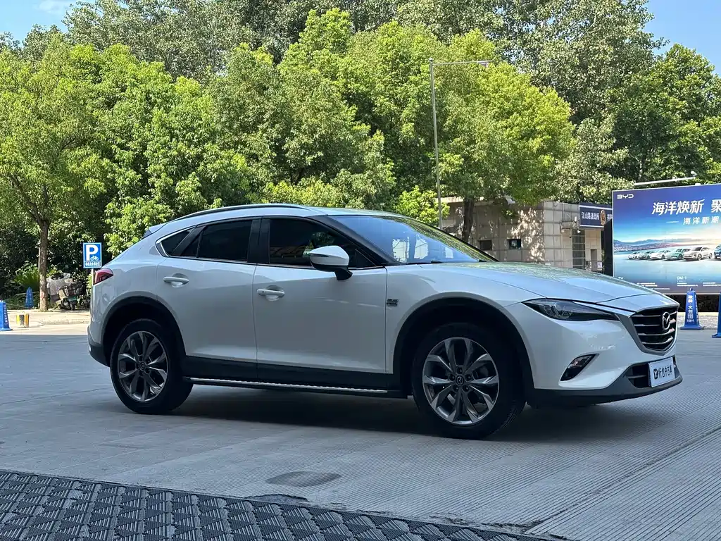 Mazda CX-4 2018 2.5L automatic four-wheel drive Blue Sky Passion Edition National V купить на сайте DeffCars