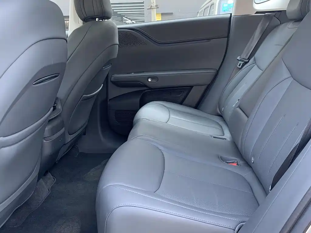 Xpeng G6 2025 model 625 long battery life Max flagship version купить на сайте DeffCars