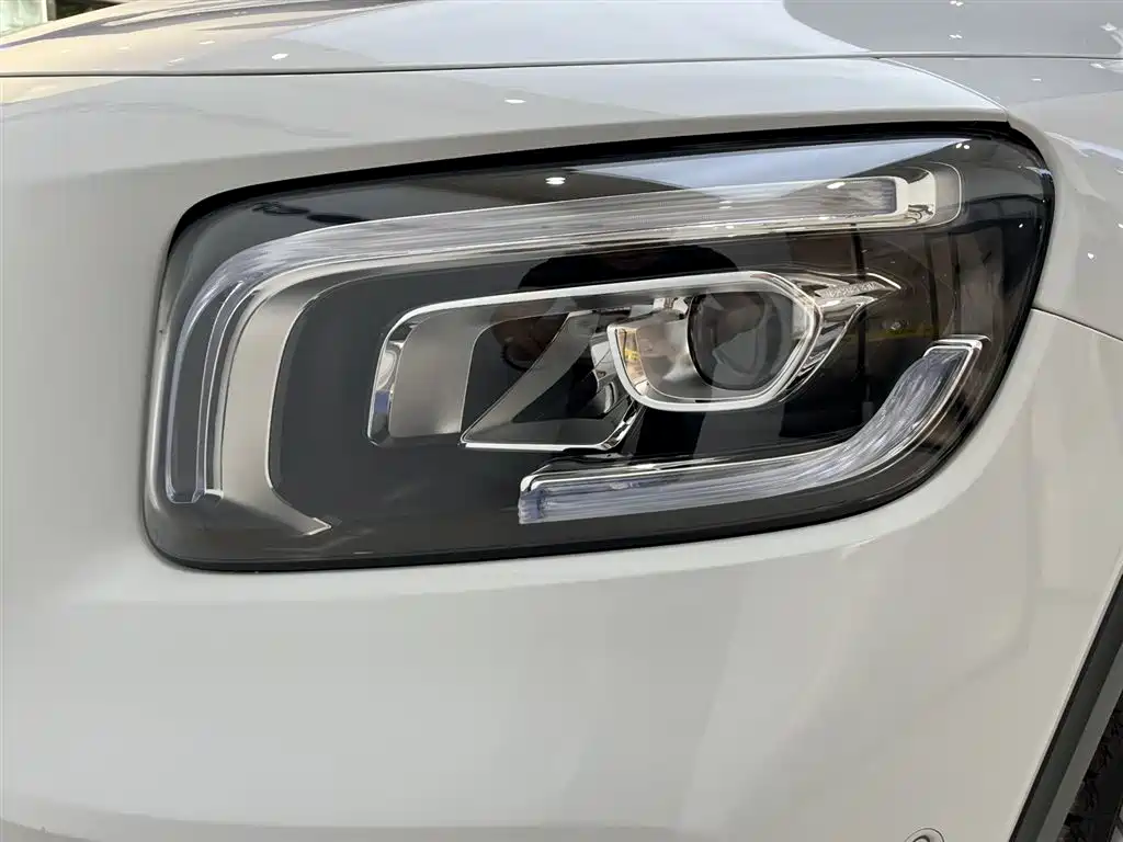 Mercedes-Benz GLB 2021 GLB 200 Dynamic купить на сайте DeffCars