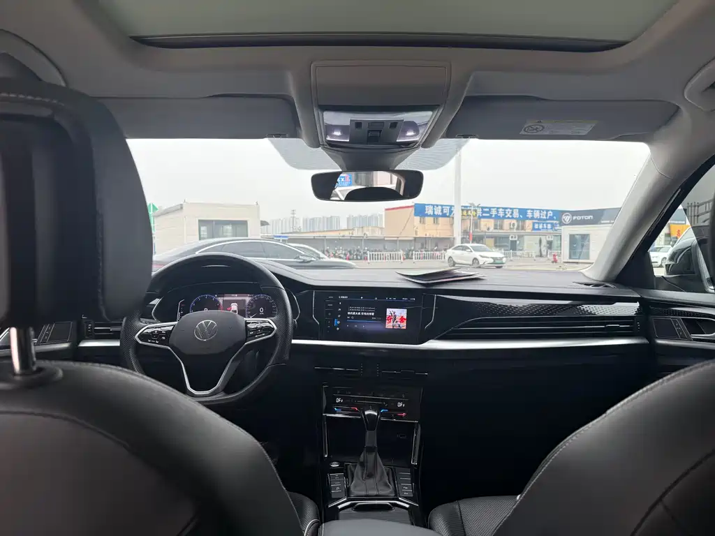 Passat 2022 330TSI Starry Sky Deluxe Edition купить на сайте DeffCars