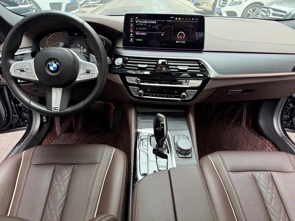 BMW 5 Series 2023 facelift 530Li leading M sports package купить на сайте DeffCars
