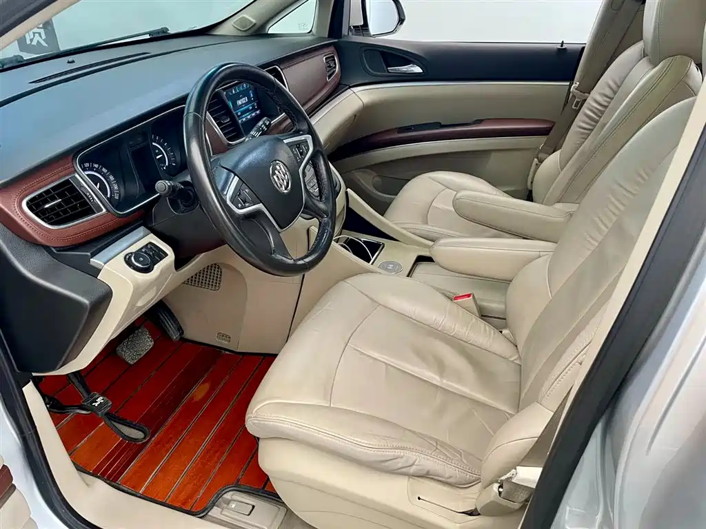 Buick GL8 2017 25S luxury model National V купить на сайте DeffCars