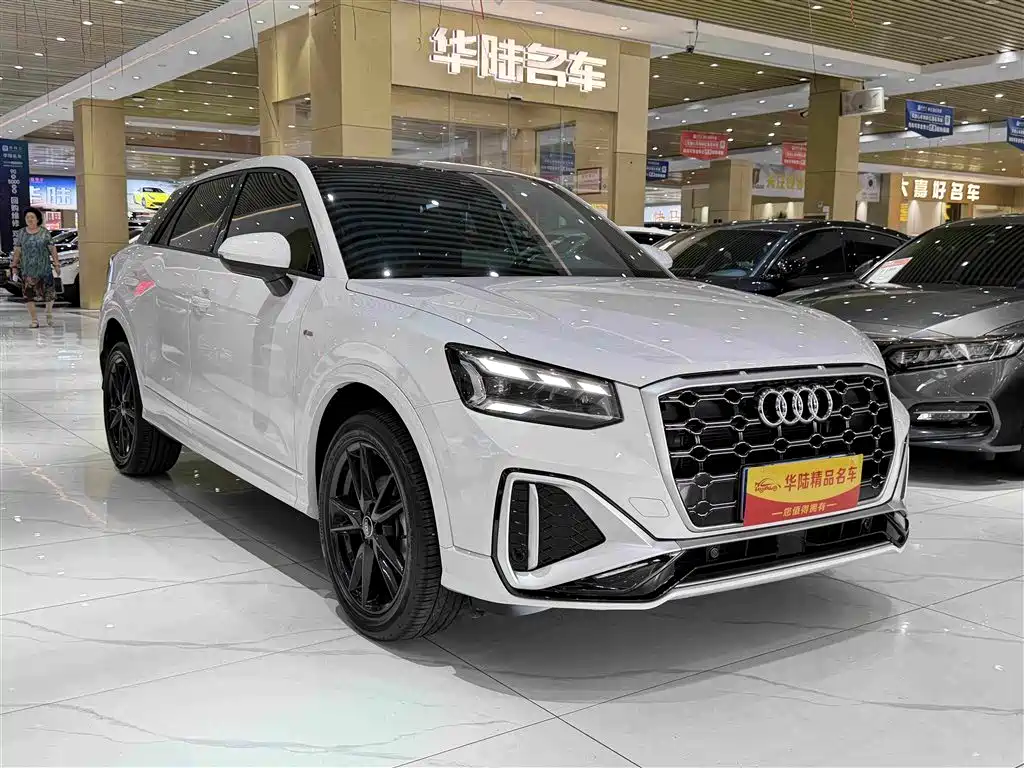 Audi Q2L 2022 35 TFSI aggressive and dynamic model купить на сайте DeffCars