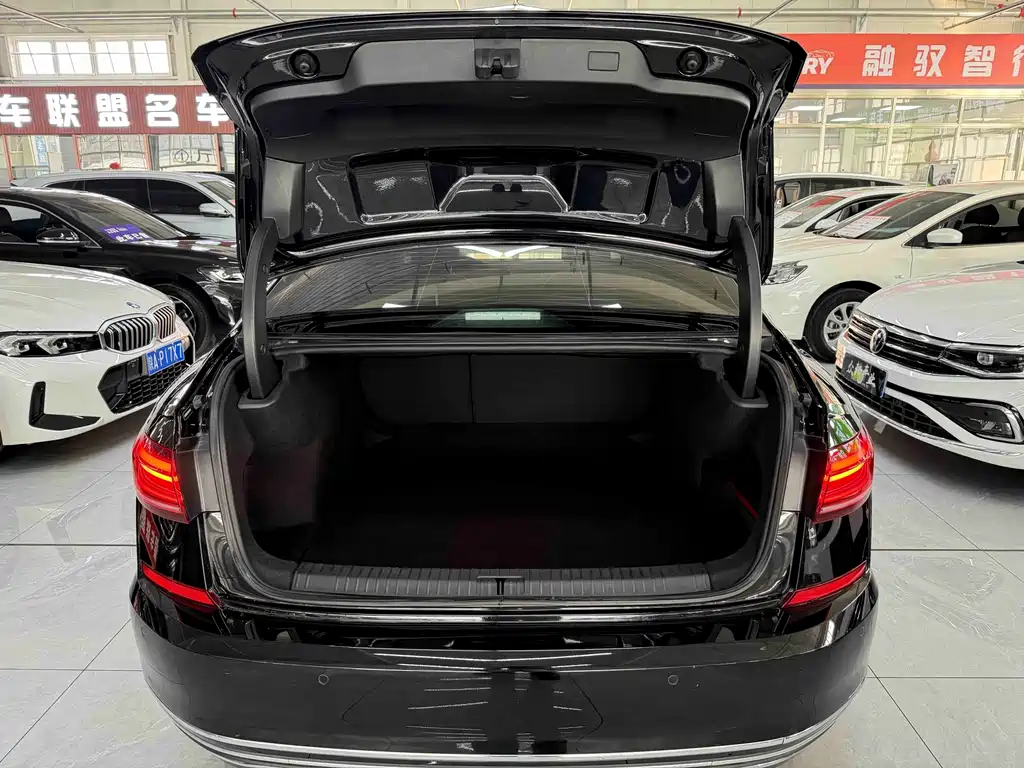 Passat 2022 280TSI Elite Edition купить на сайте DeffCars