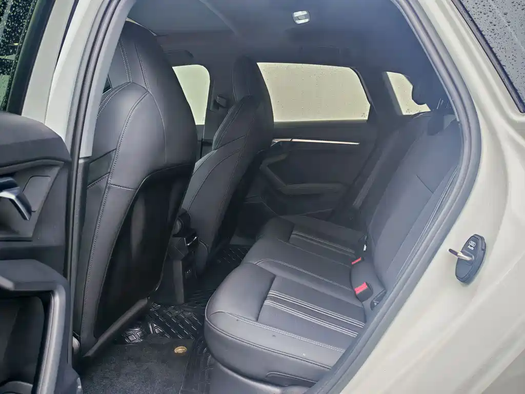Audi A3 2023 Sportback 35 TFSI stylish and sporty купить на сайте DeffCars