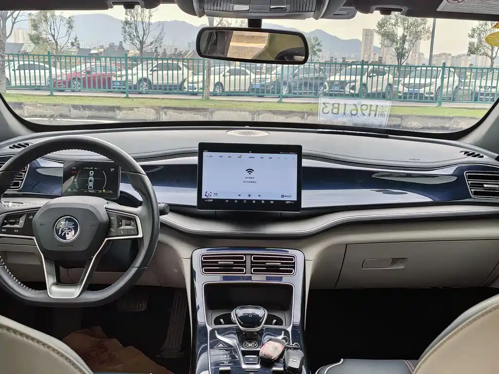 Qin PLUS 2021 DM-i 55KM flagship model купить на сайте DeffCars