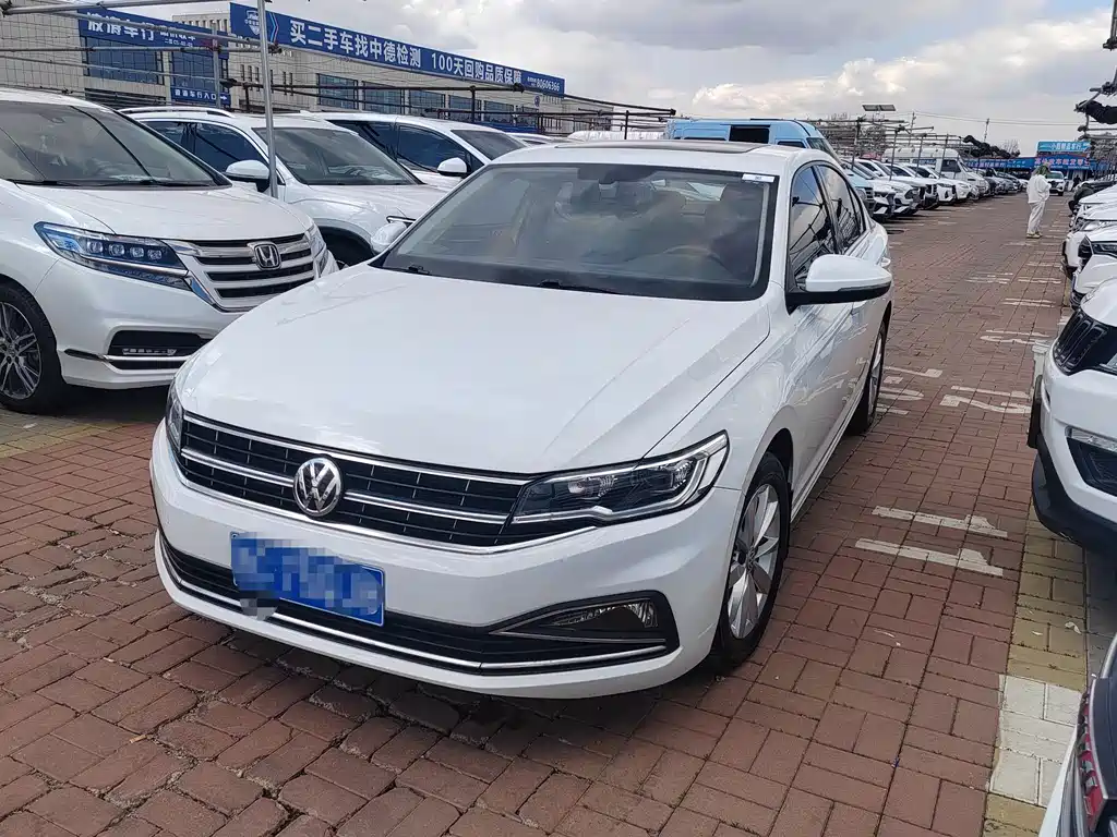 Bora 2020 1.5L automatic elite model купить на сайте DeffCars