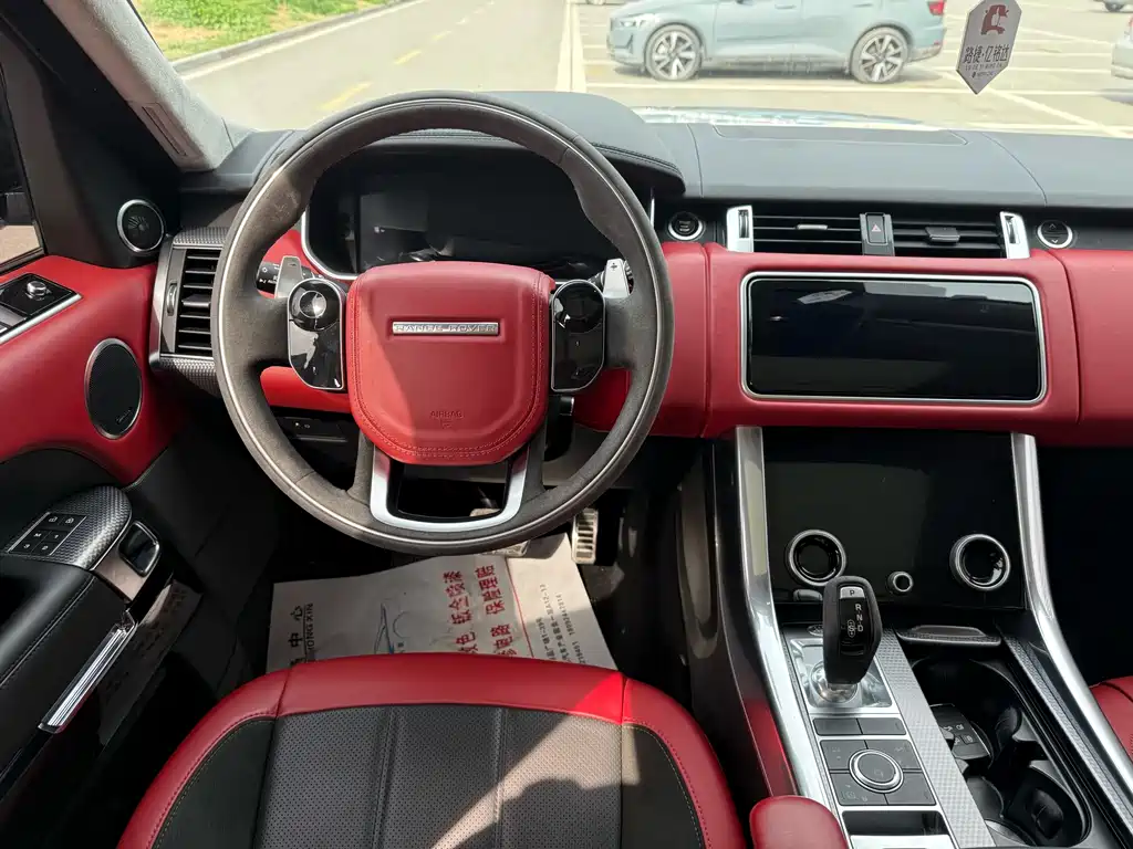 Range Rover Sport 2021 3.0 L6 HST купить на сайте DeffCars