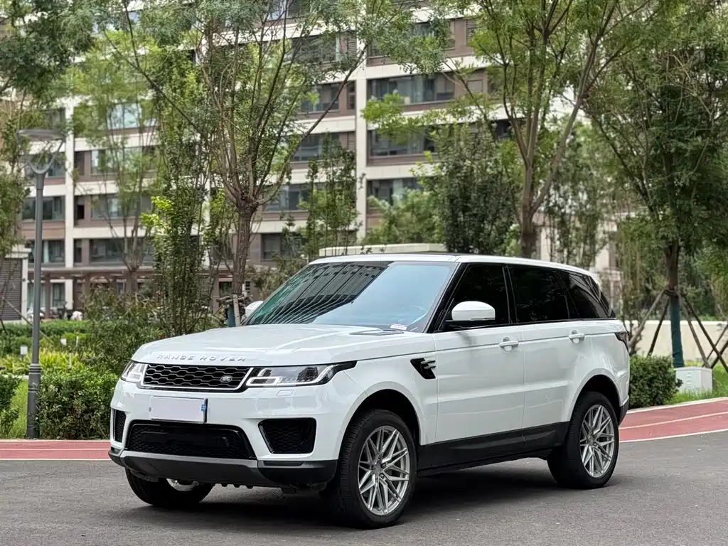Range Rover Sport 2021 3.0 L6 SE купить на сайте DeffCars
