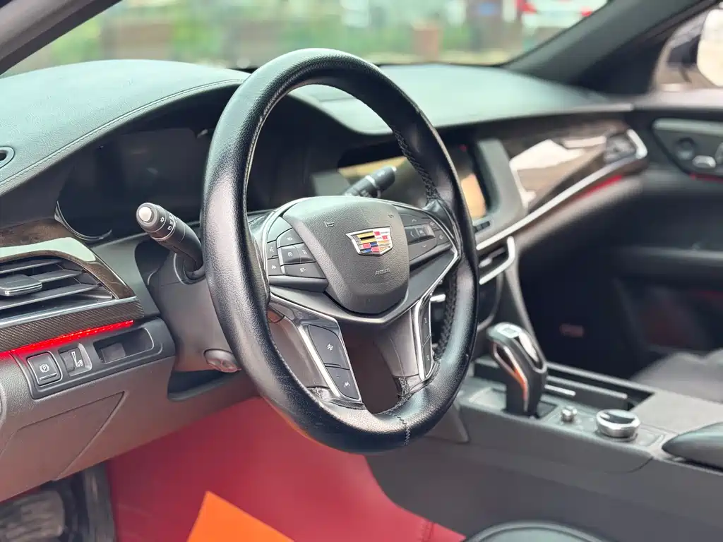 Cadillac CT6 2019 28T luxury model купить на сайте DeffCars