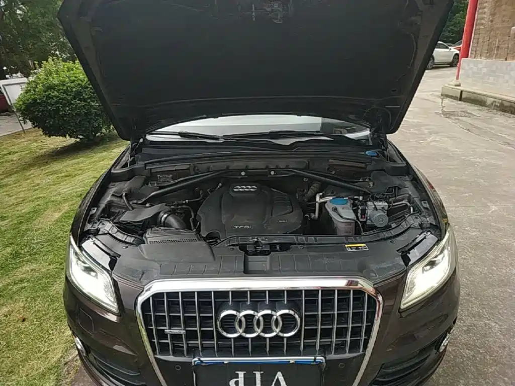 Audi Q5 2015 40 TFSI technology купить на сайте DeffCars