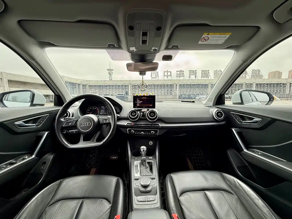 Audi Q2L 2022 35 TFSI fashionable and dynamic купить на сайте DeffCars